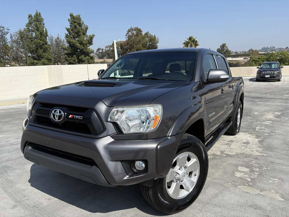 Used 2014 Toyota Tacoma PreRunner image 5