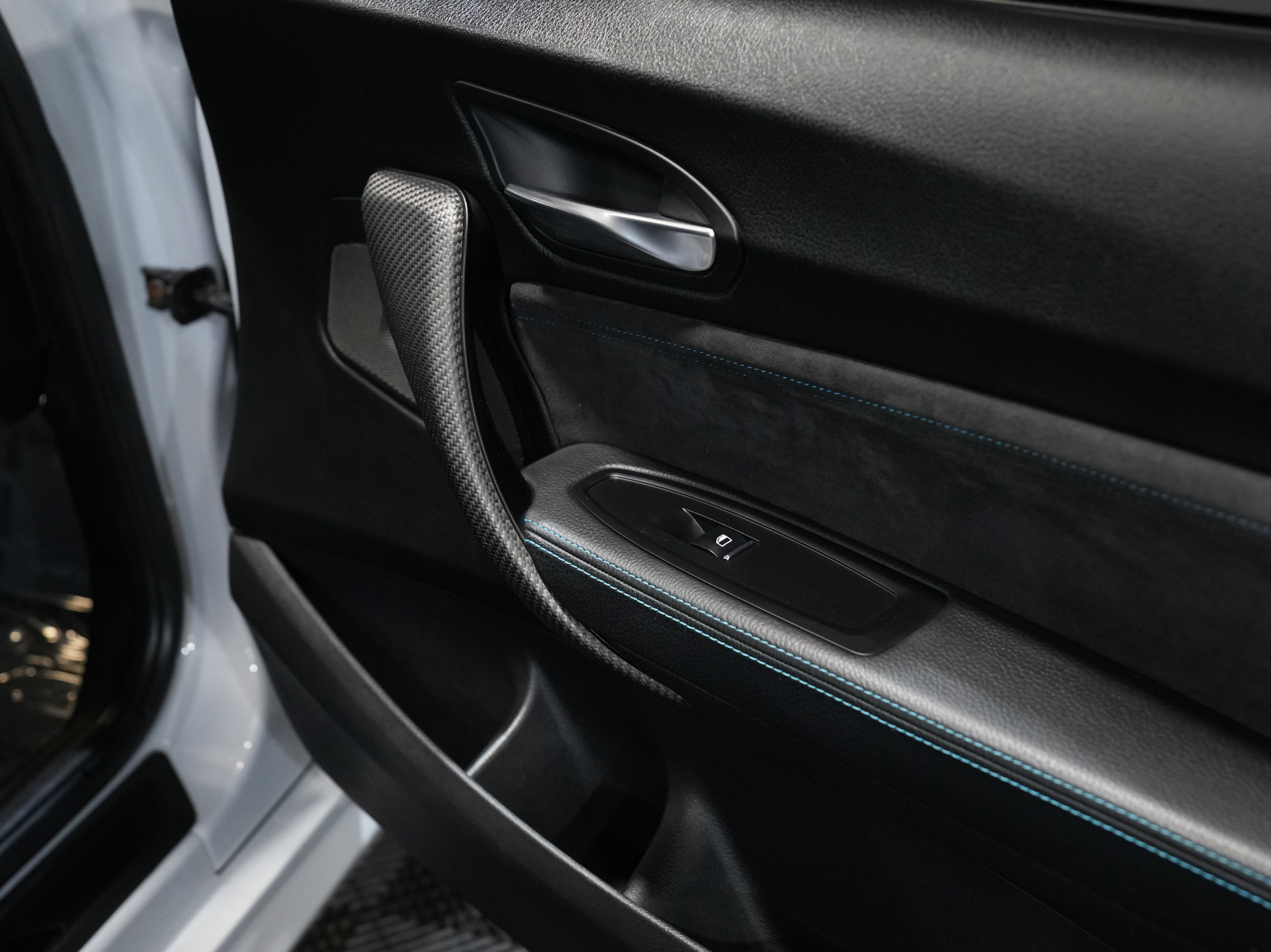 Used 2020 BMW M2 Competition w/ Executive Package image 26