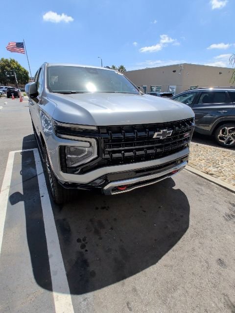 Used 2025 Chevrolet Suburban Z71