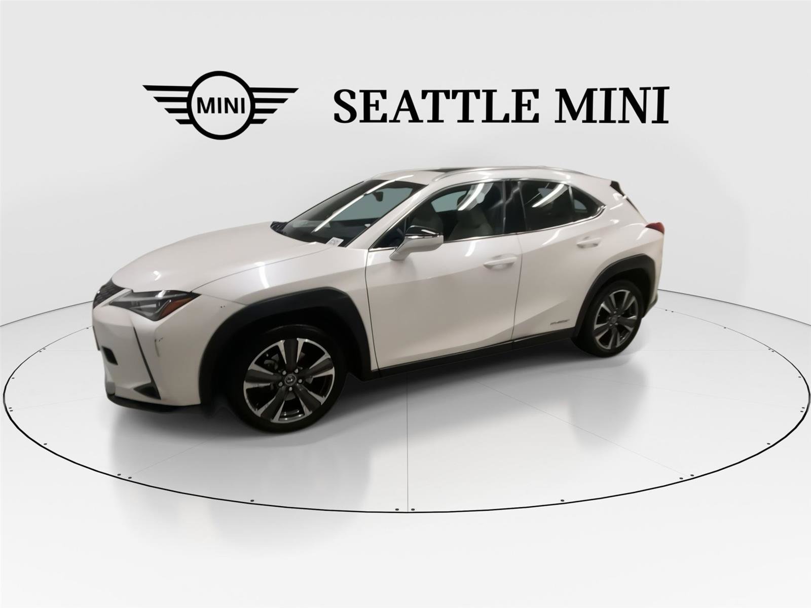Used 2019 Lexus UX 250h w/ Premium Package AWD/4WD image 5