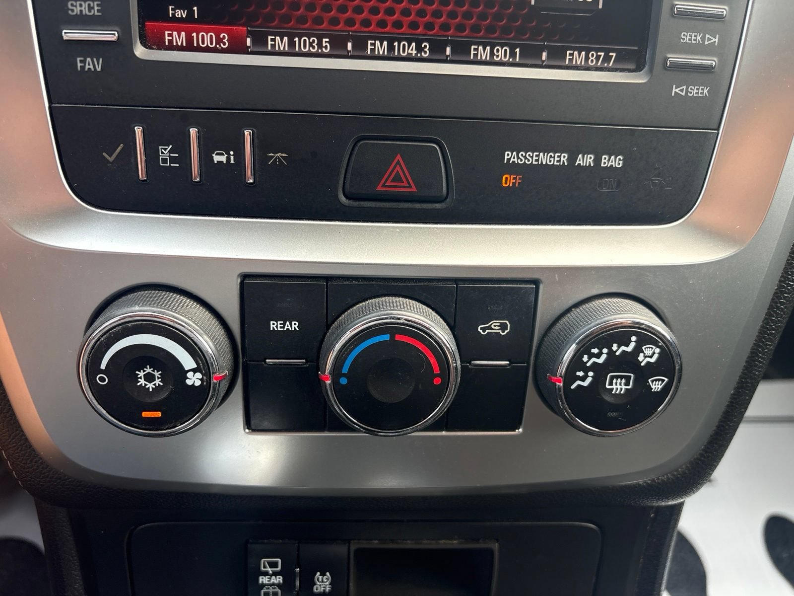 Used 2016 GMC Acadia SL FWD image 24