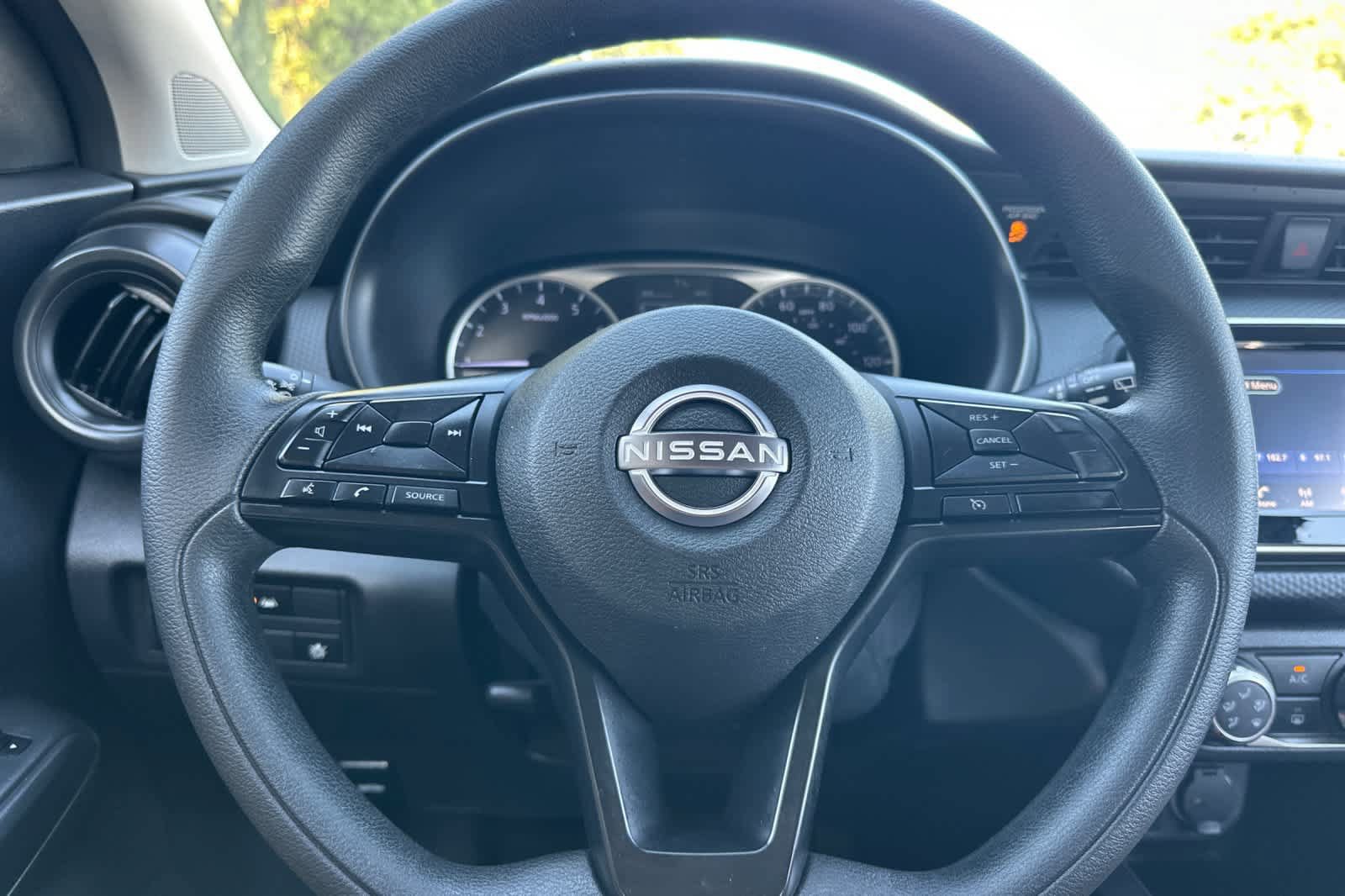 Certified 2025 Nissan Kicks Play S FWD image 27
