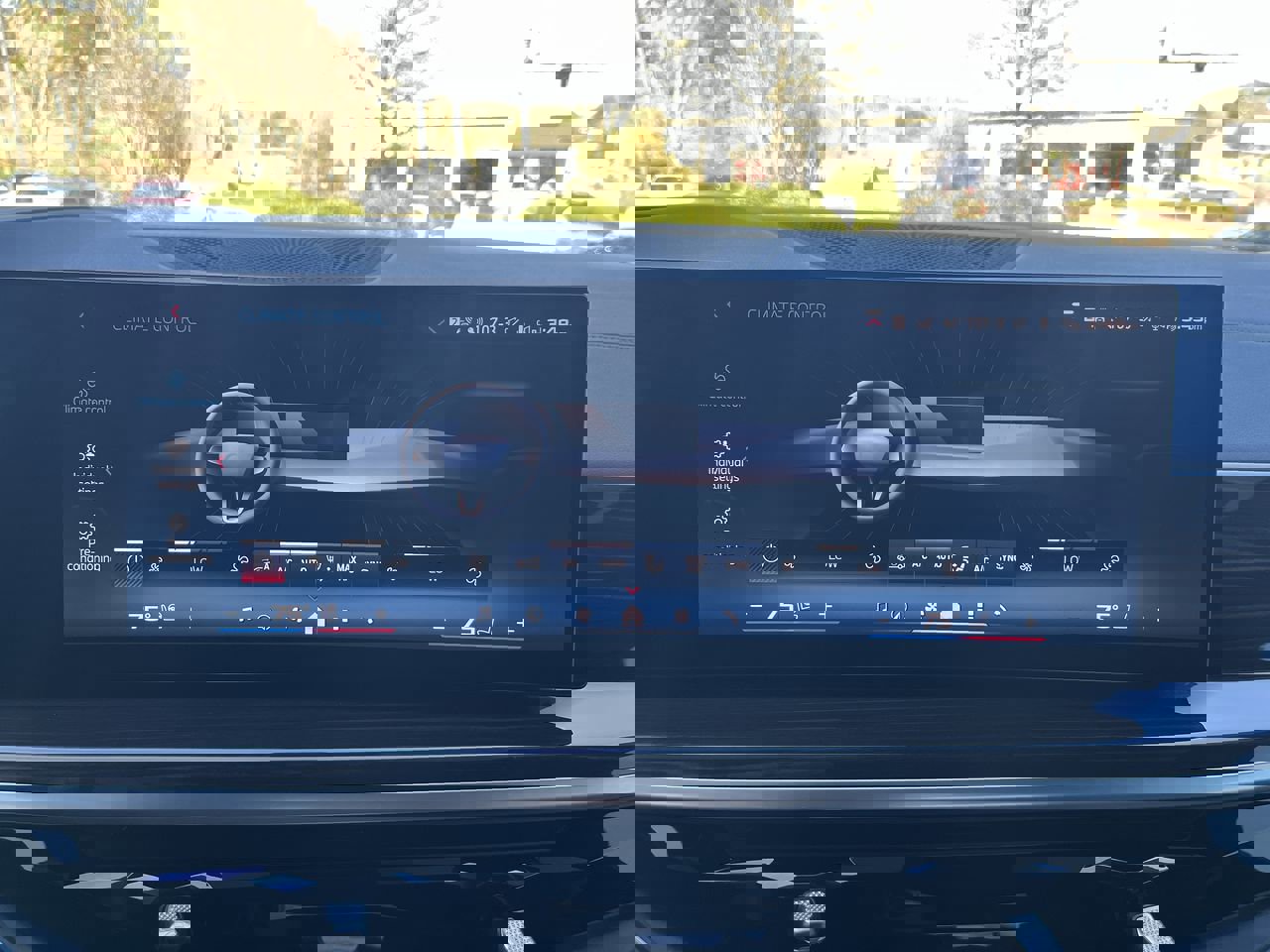 Certified 2024 BMW X7 M60i image 27