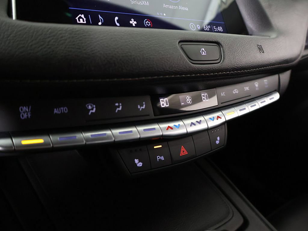 Used 2021 Cadillac XT4 Luxury w/ Cold Weather Package AWD/4WD image 51