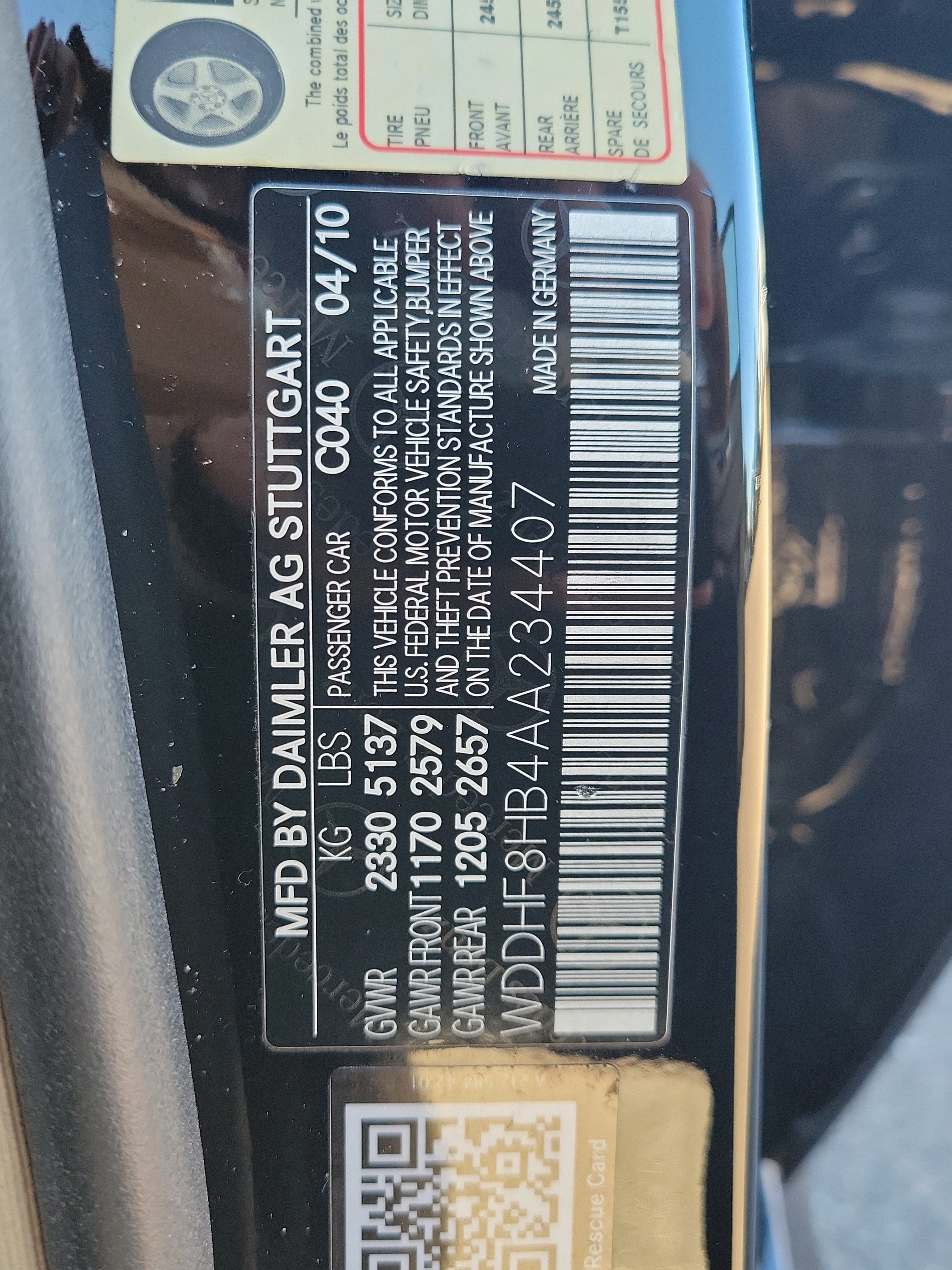 Used 2010 Mercedes-Benz E 350 4MATIC Sedan image 33