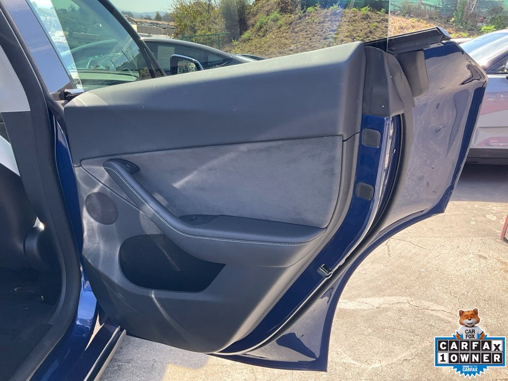 Used 2024 Tesla Model Y Performance AWD/4WD image 57