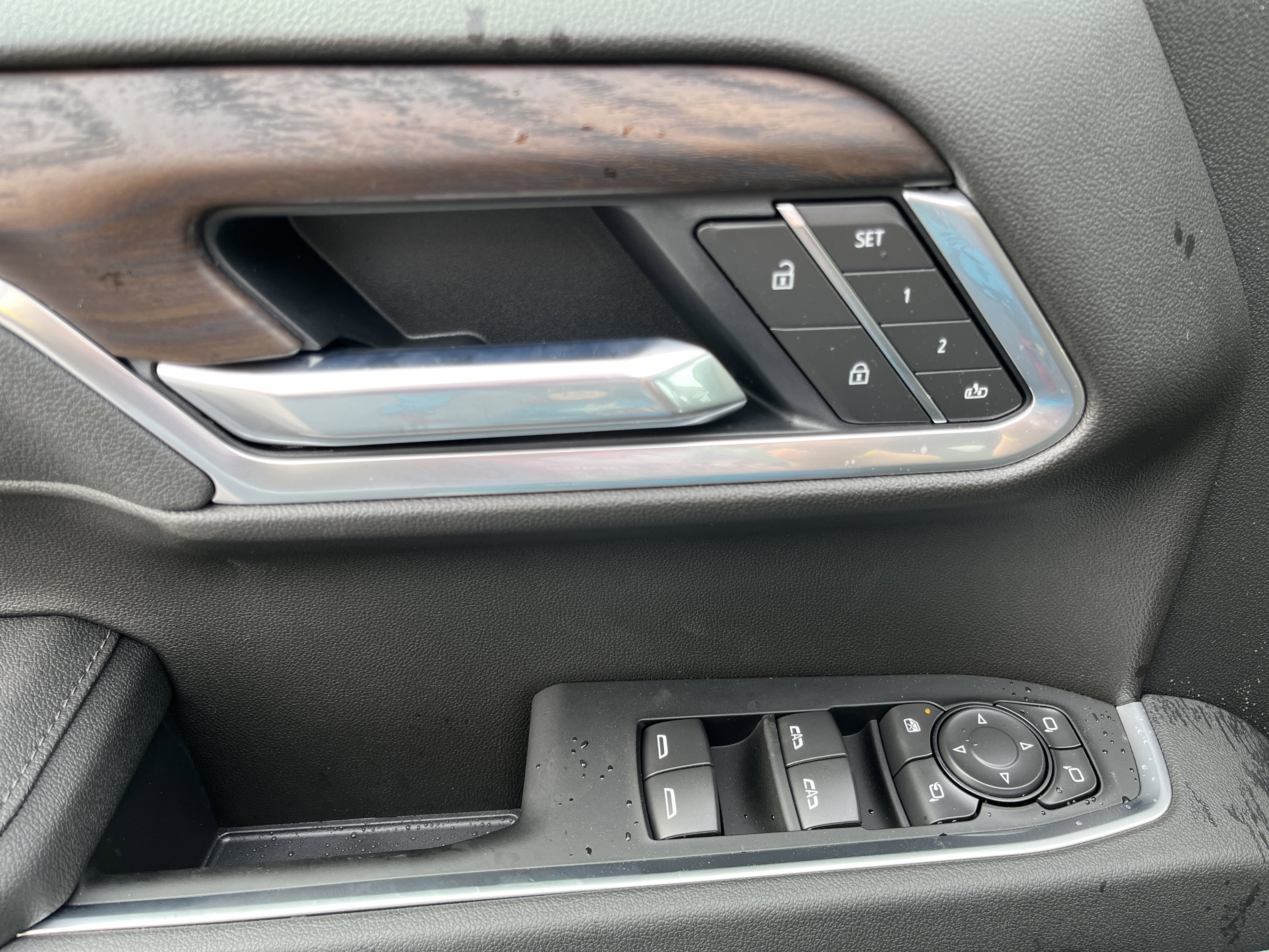 New 2026 GMC Sierra 1500 SLT w/ SLT Premium Package image 32