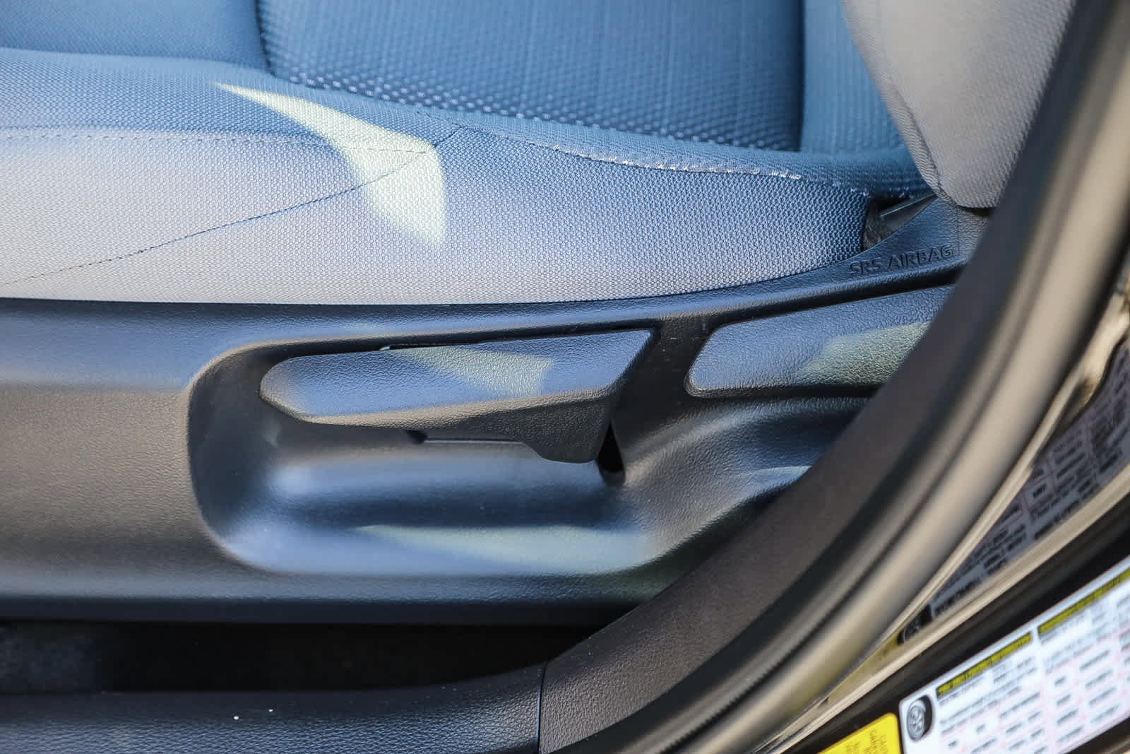 Used 2025 Toyota Corolla SE image 19