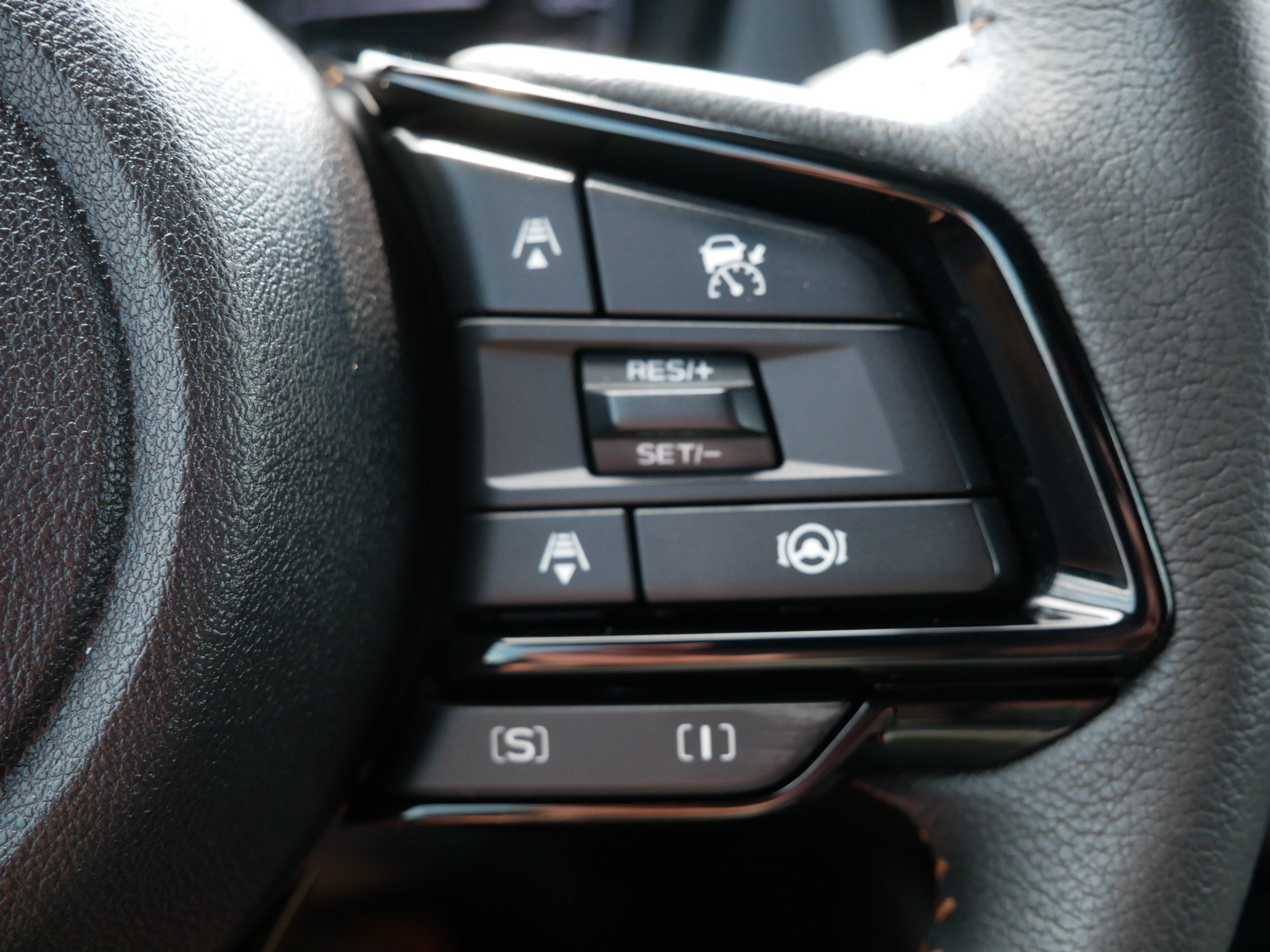Certified 2025 Subaru Forester Sport AWD/4WD image 31