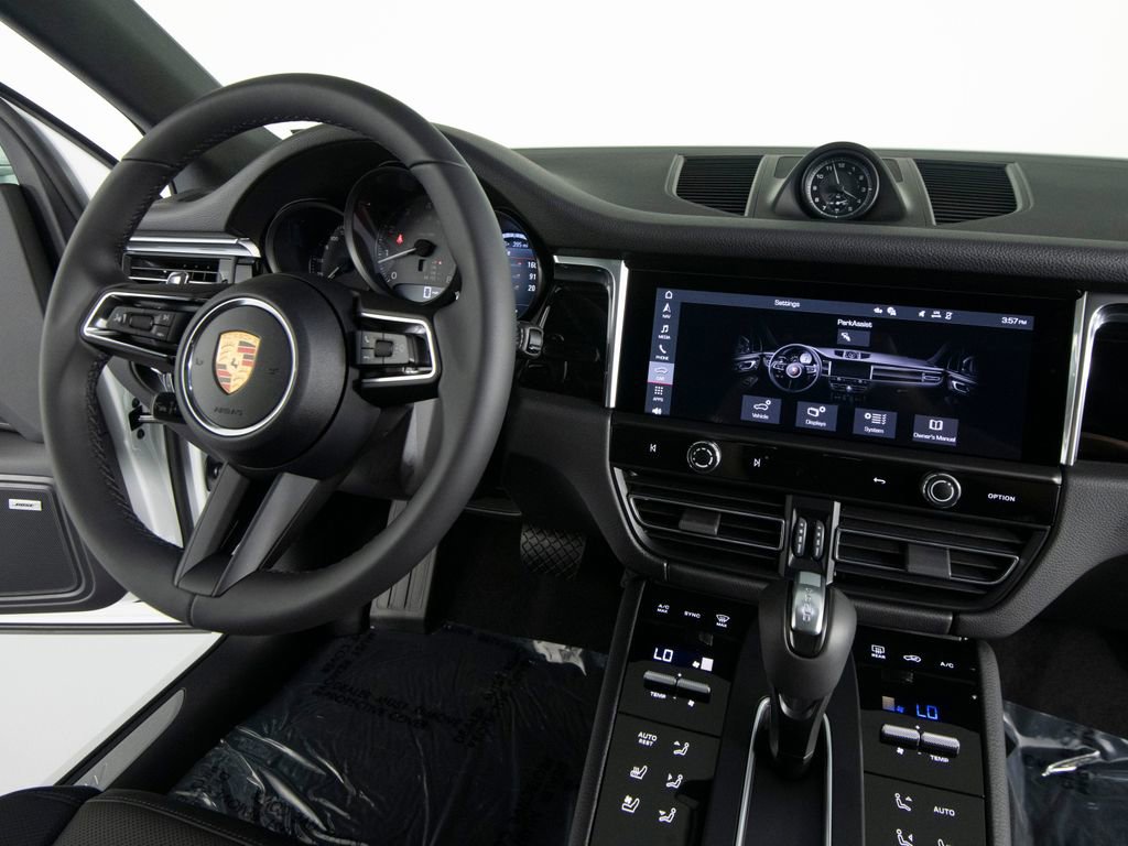 New 2026 Porsche Macan S AWD/4WD image 29