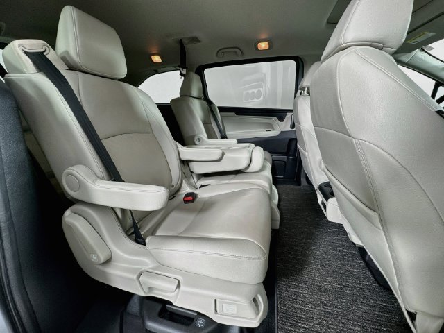 Used 2025 Honda Odyssey EX-L image 30