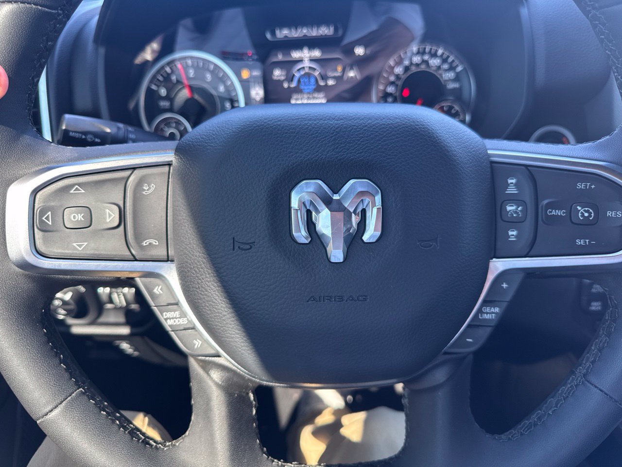Used 2025 RAM 1500 Lone Star AWD/4WD image 10