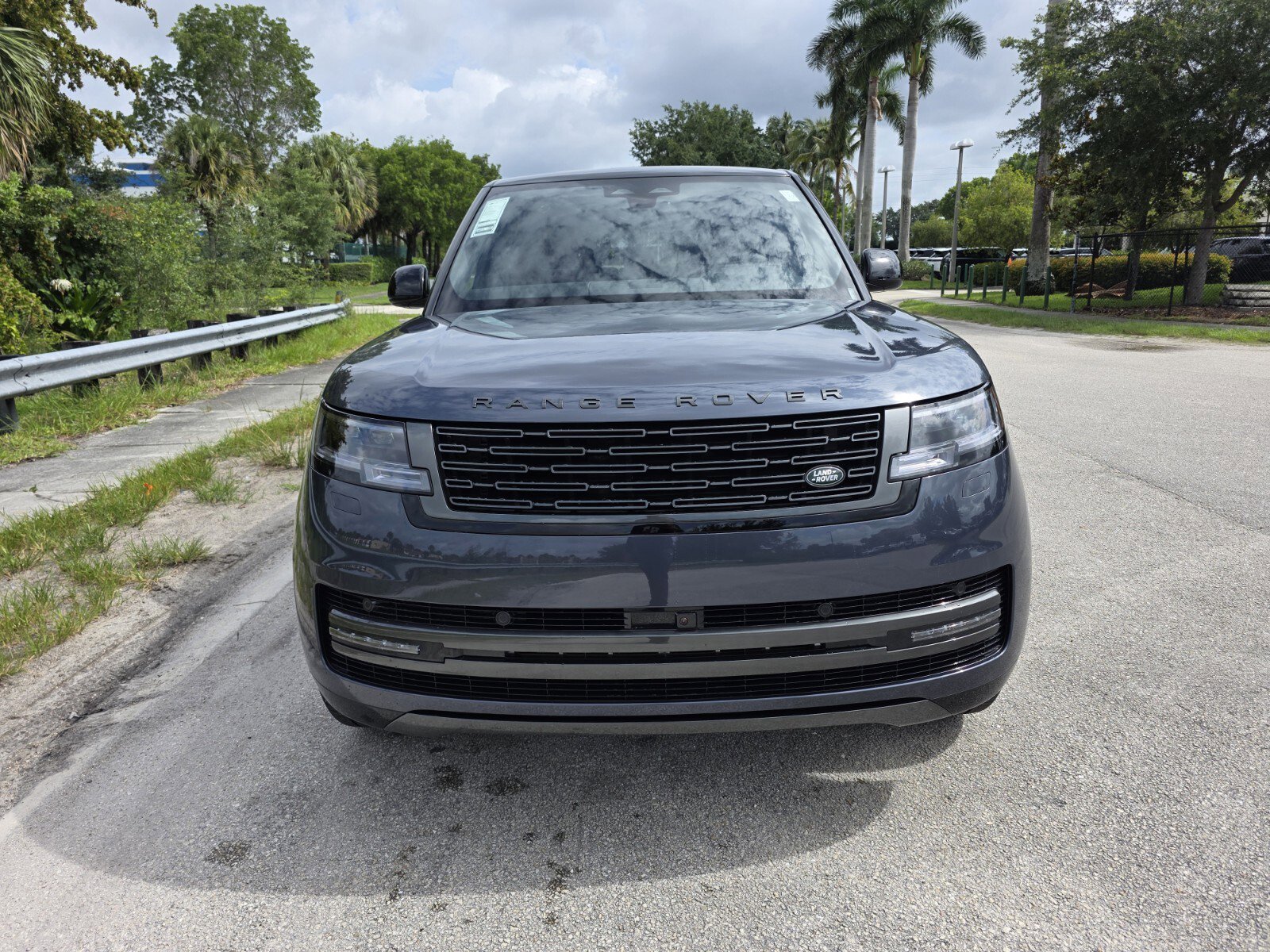 New 2026 Land Rover Range Rover SE AWD/4WD image 8