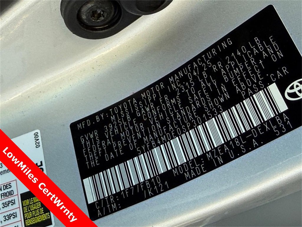 Used 2025 Toyota Corolla LE image 31