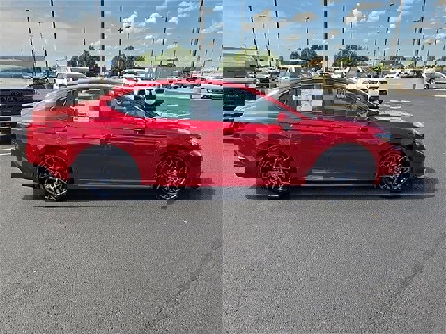 New 2025 Toyota Camry SE image 2