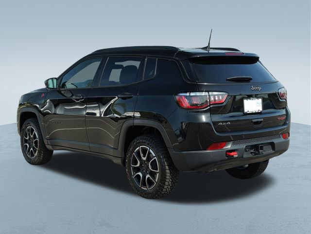 Used 2024 Jeep Compass Trailhawk w/ Trailer Tow Group image 6