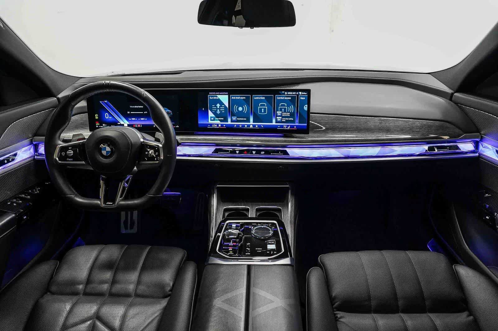 Used 2024 BMW 760i xDrive w/ Premium Package 2 AWD/4WD image 12