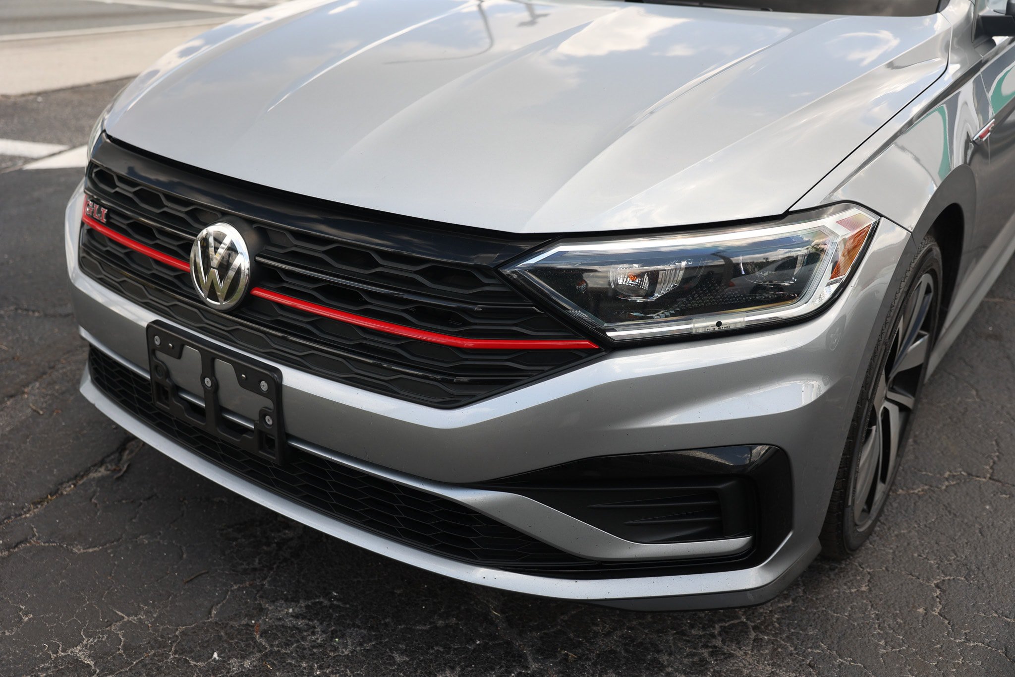 Used 2020 Volkswagen Jetta GLI FWD image 28
