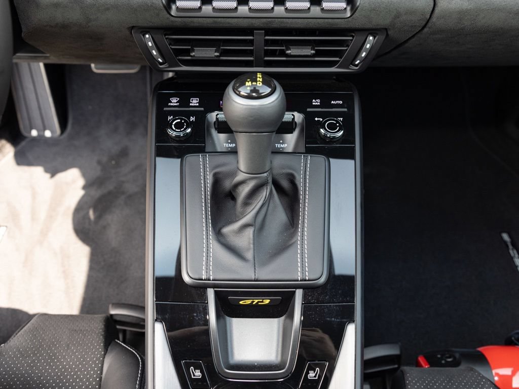 Used 2026 Porsche 911 GT3 RWD image 37