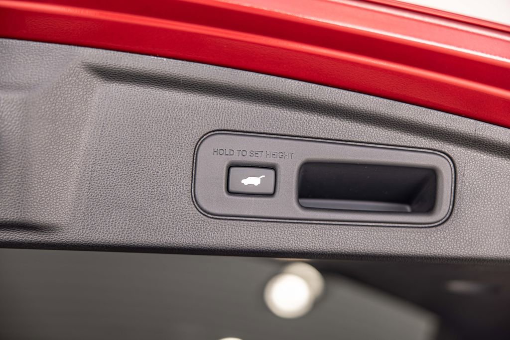 Used 2026 Acura MDX A-Spec image 18