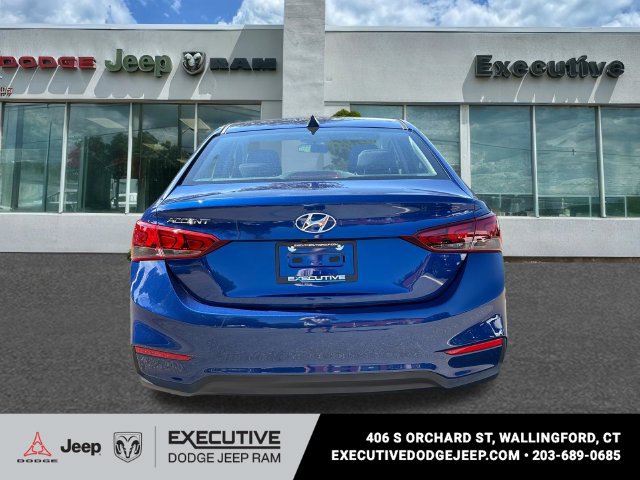 Used 2022 Hyundai Accent SE FWD image 3