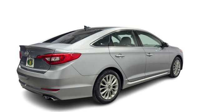 Used 2015 Hyundai Sonata Limited w/ Option Group 05 image 2