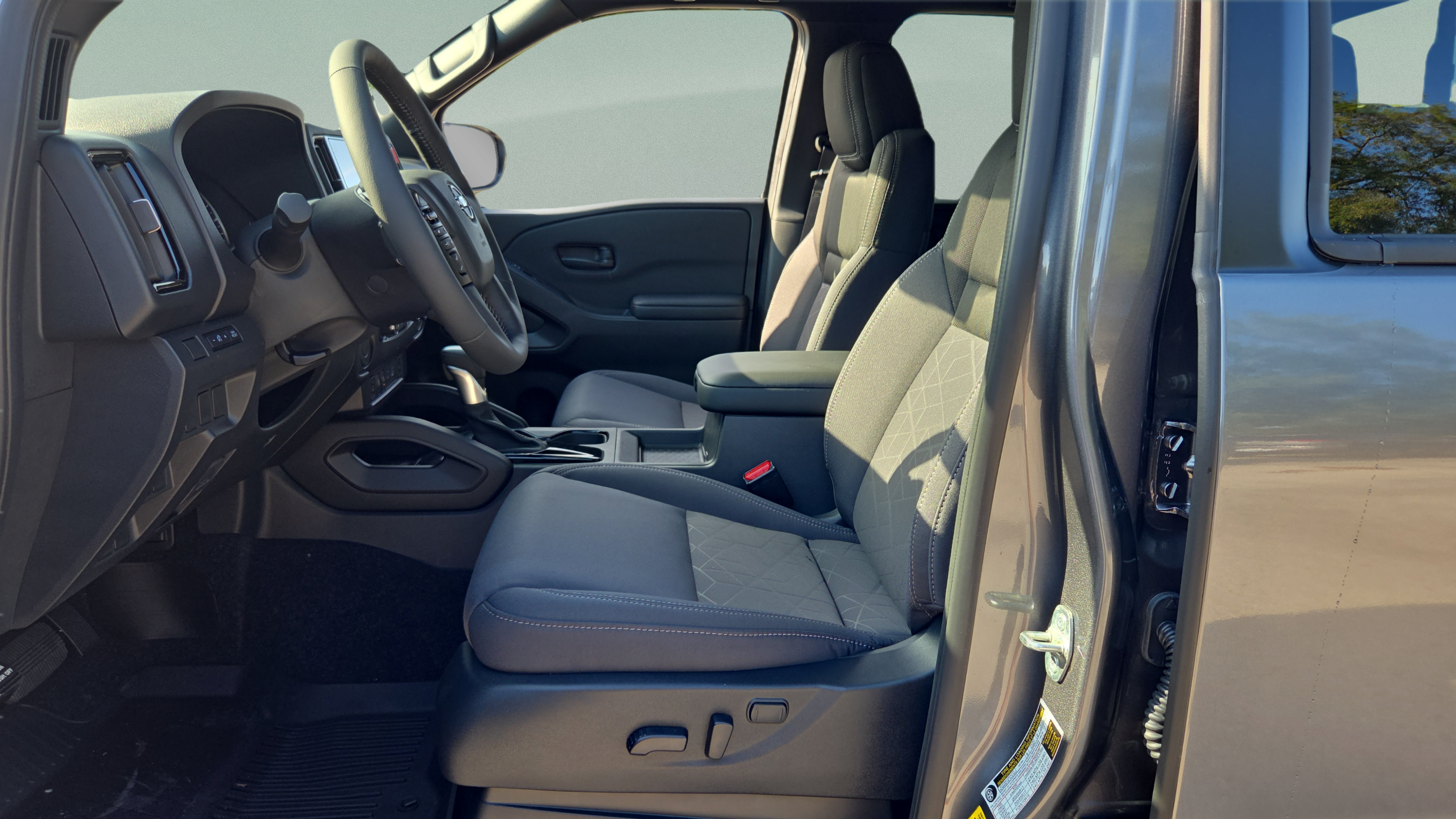 New 2026 Nissan Frontier SV w/ All-Weather Content Package RWD image 9
