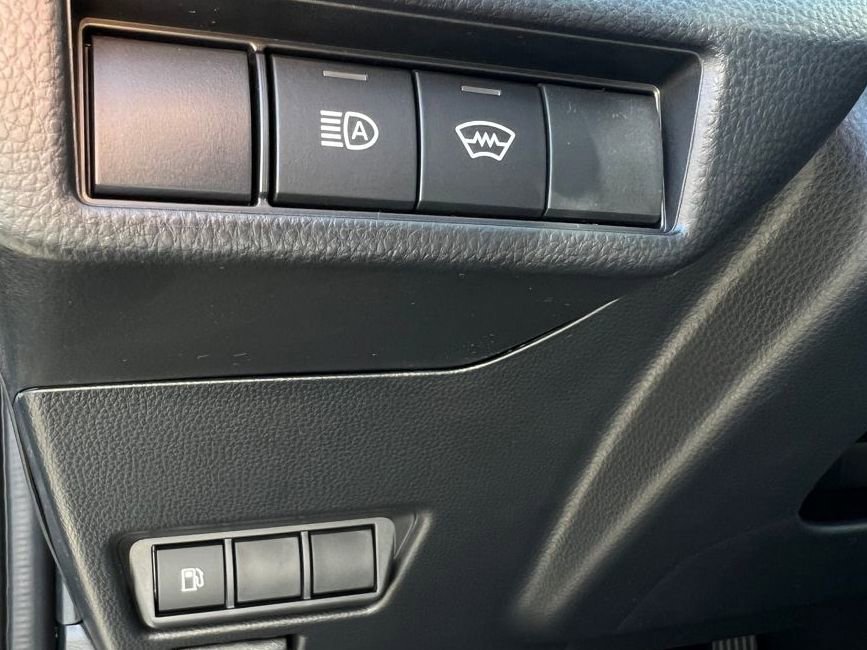 New 2026 Toyota Prius LE FWD image 37