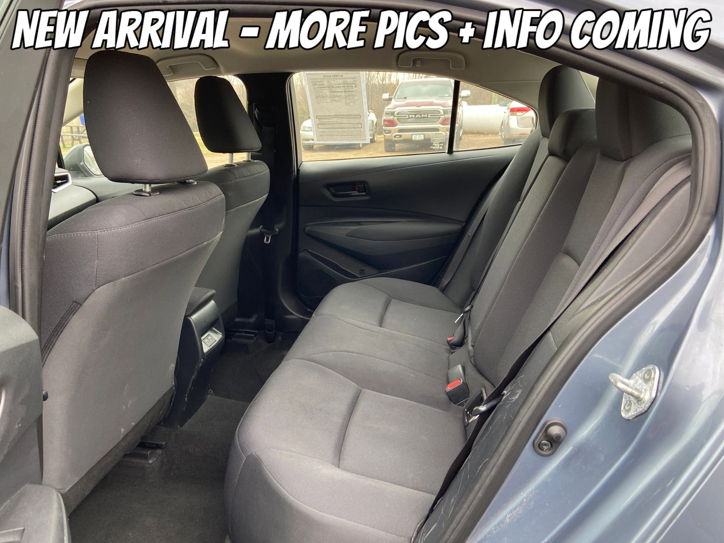 Used 2023 Toyota Corolla LE image 4