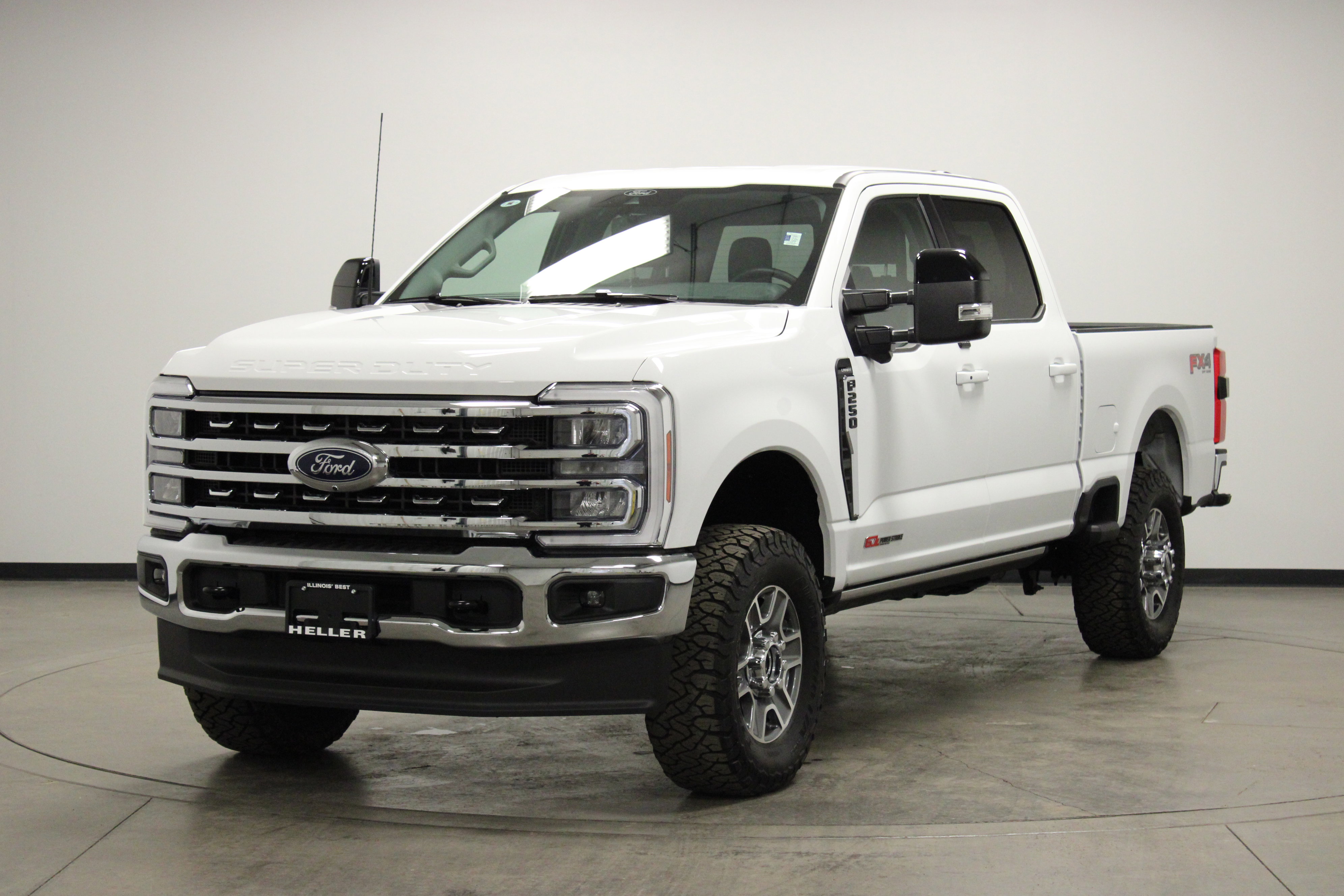 Used 2025 Ford F250 Lariat image 4