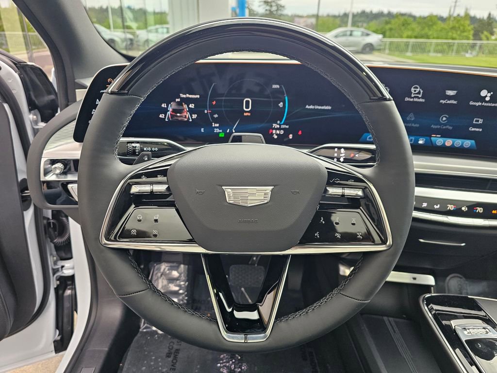 New 2026 Cadillac Lyriq Sport AWD/4WD image 24