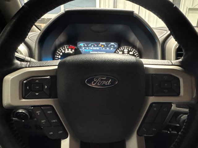 Used 2018 Ford F150 Lariat w/ Equipment Group 502A Luxury AWD/4WD image 12
