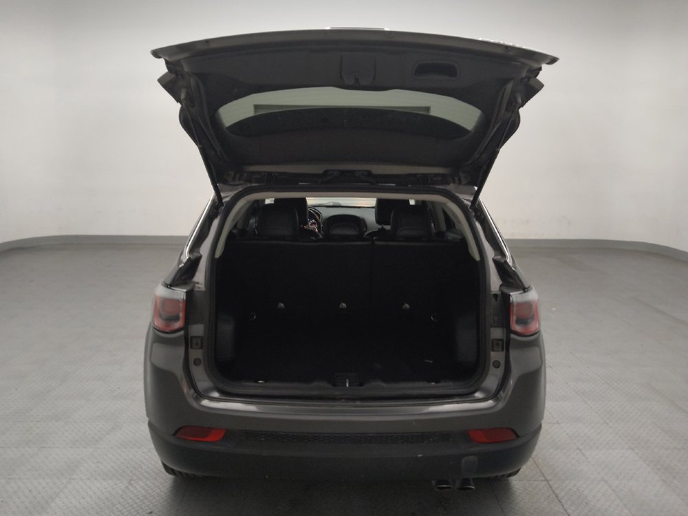 Used 2020 Jeep Compass Limited FWD image 29