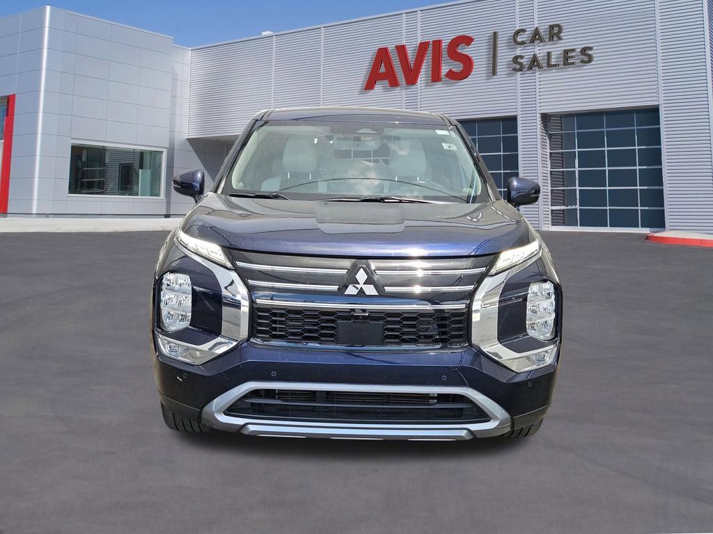 Used 2025 Mitsubishi Outlander SE FWD image 10