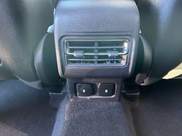 Used 2024 Lincoln Corsair AWD w/ Equipment Group 101A image 30