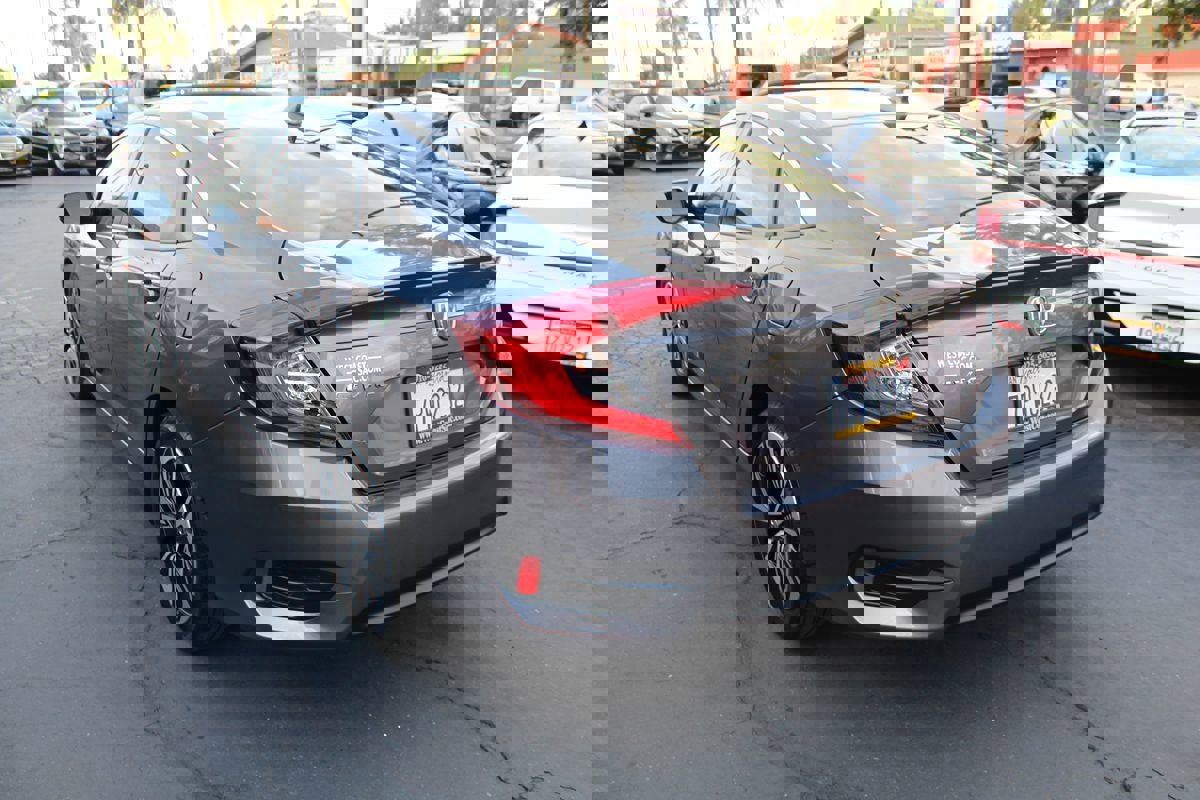 Used 2016 Honda Civic EX-T image 5