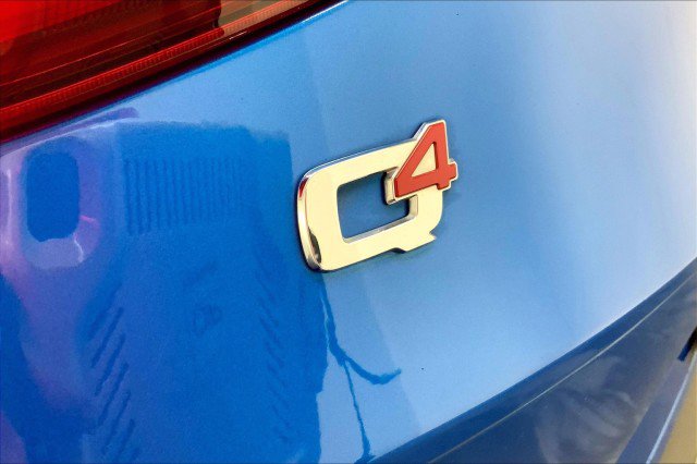 Used 2021 Toyota Corolla LE image 27