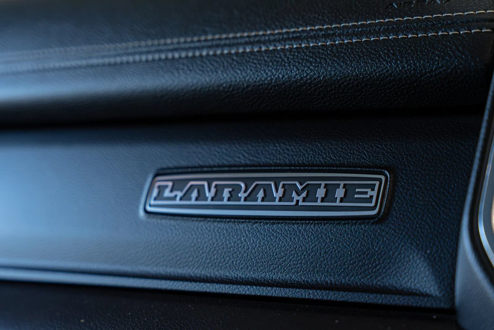 Used 2023 RAM 3500 Laramie AWD/4WD image 37