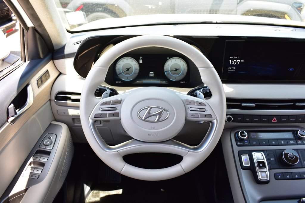 Used 2023 Hyundai Palisade Limited FWD image 46