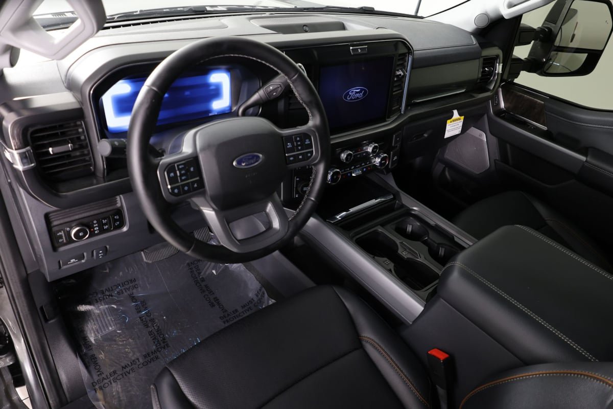 Used 2026 Ford F350 Lariat AWD/4WD image 23