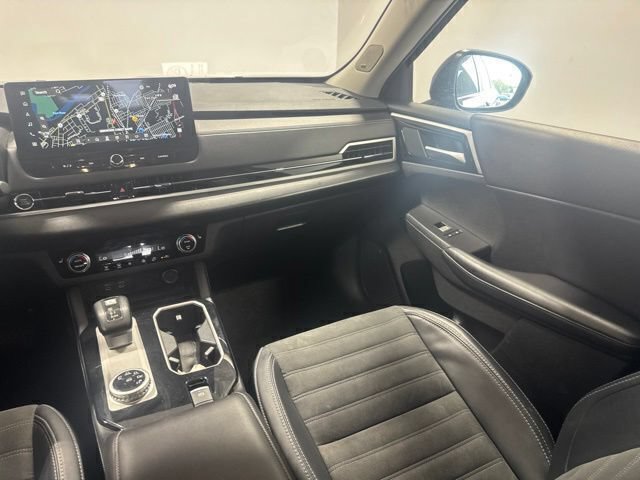 Used 2025 Mitsubishi Outlander SE FWD image 21