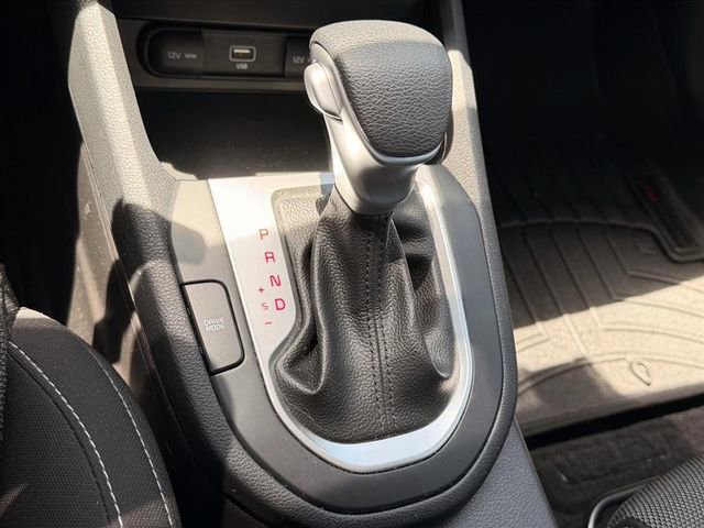 Used 2022 Kia Forte LXS FWD image 26