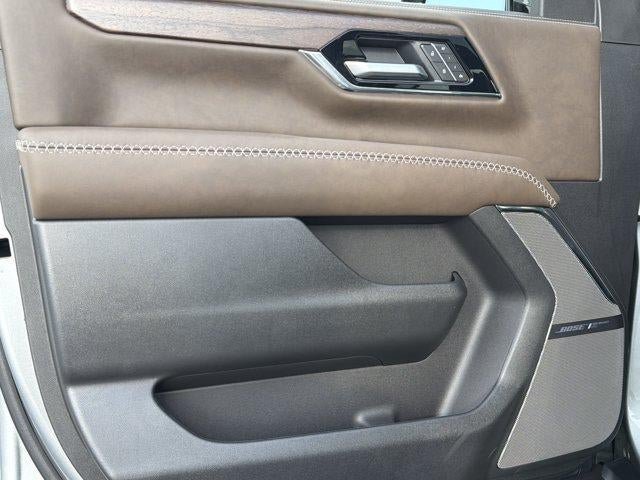 New 2026 GMC Yukon XL Denali Ultimate AWD/4WD image 12