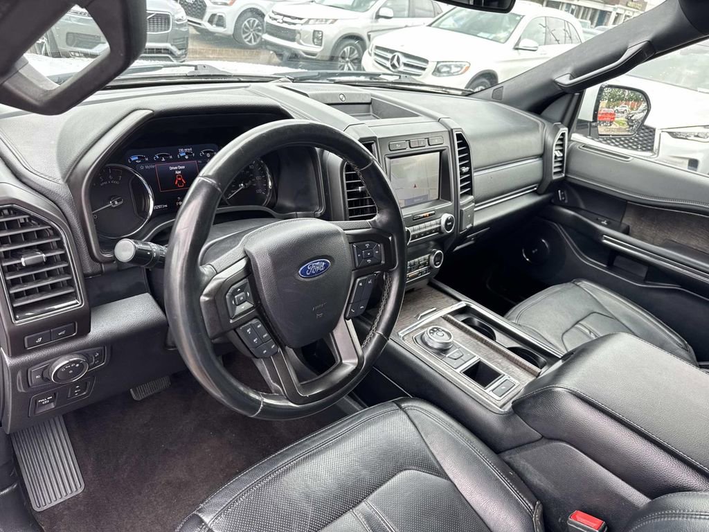 Used 2020 Ford Expedition Max Limited RWD image 19