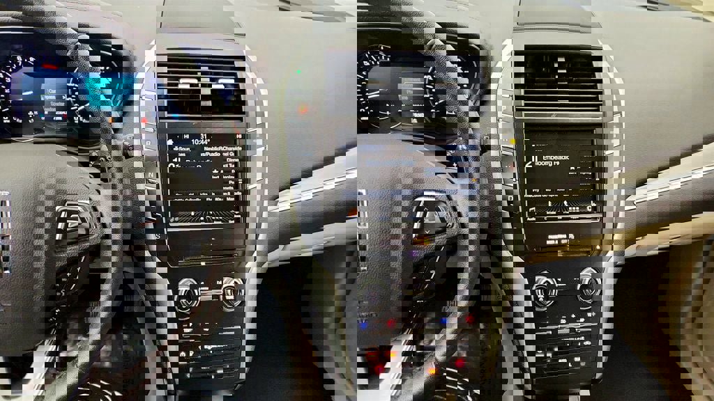 Used 2019 Lincoln MKC Premiere image 16