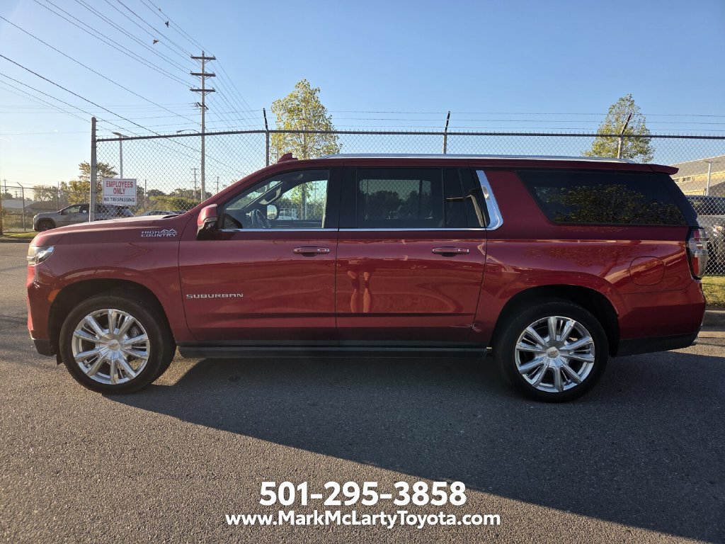 Used 2021 Chevrolet Suburban High Country AWD/4WD image 7
