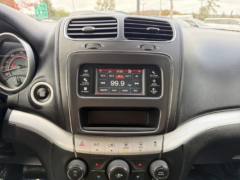 Used 2020 Dodge Journey SE FWD image 14