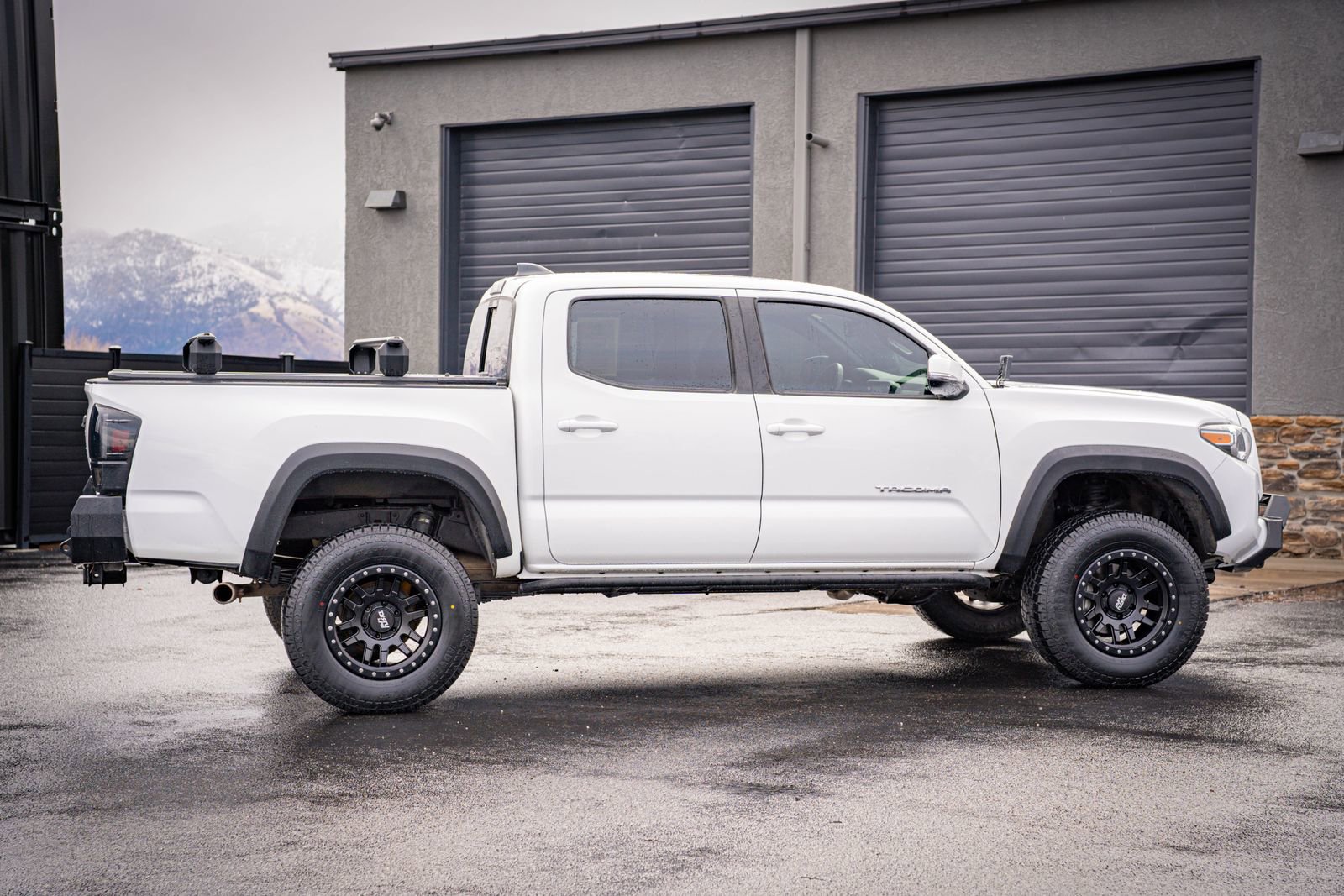 Used 2020 Toyota Tacoma TRD Off-Road image 7