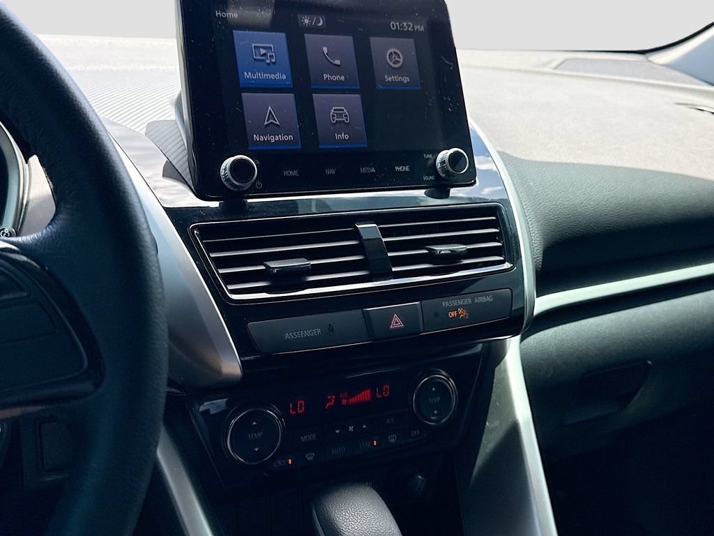 Used 2022 Mitsubishi Eclipse Cross SEL FWD image 26