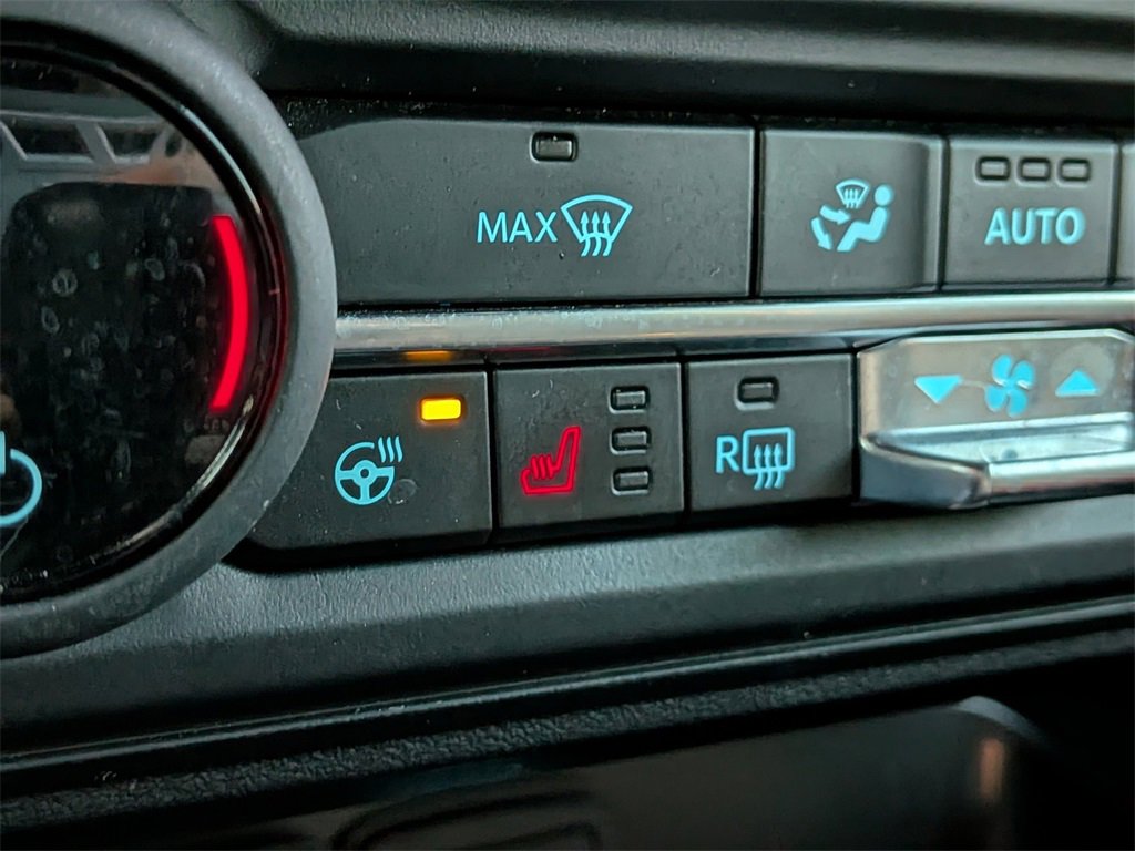 Used 2023 Ford Bronco Wildtrak image 22